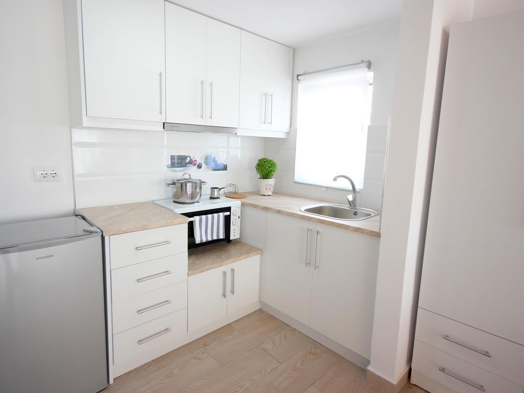 Nefeli Apartments Sarande Bagian luar foto