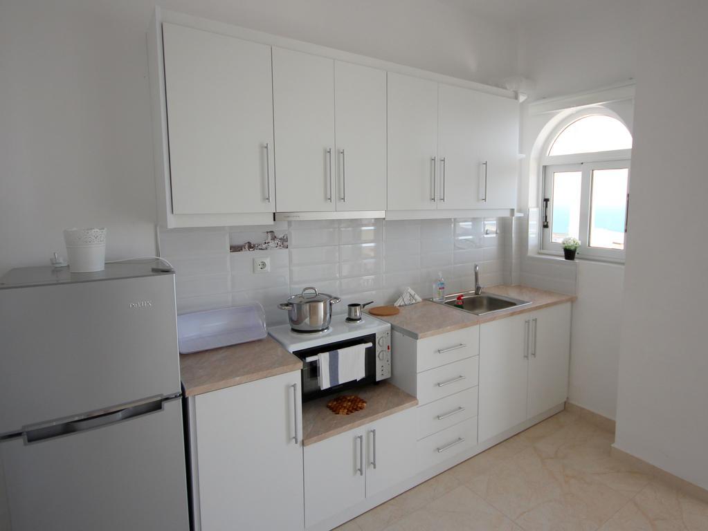 Nefeli Apartments Sarande Bagian luar foto