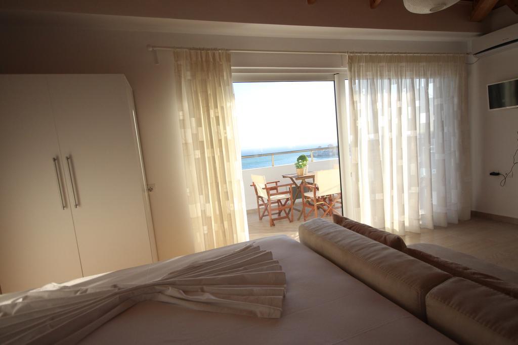 Nefeli Apartments Sarande Bagian luar foto